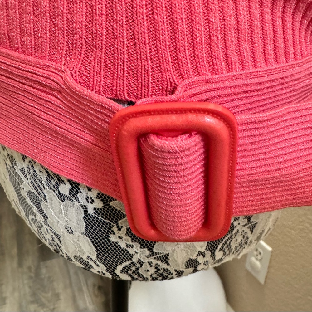 Bebe Ribbed Buckled Tank Top - Picture 4 of 9